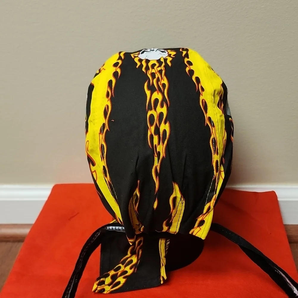Flames and Raging Skulls Lined Headwrap - Picture 3 of 7